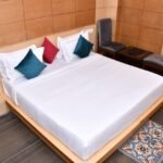Luxury Room - Image 9